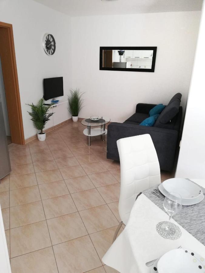 Apartment Toni With Private Parking Zadar Ngoại thất bức ảnh